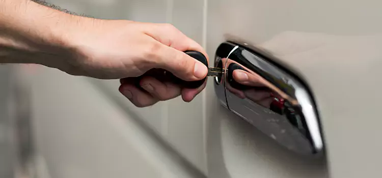 Why Choose Our Auto Locksmith Team in Elmwood Park, NJ?