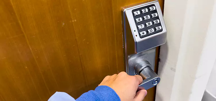 Why Choose Us for Your Keypad Lock Needs in Elmwood Park, NJ?